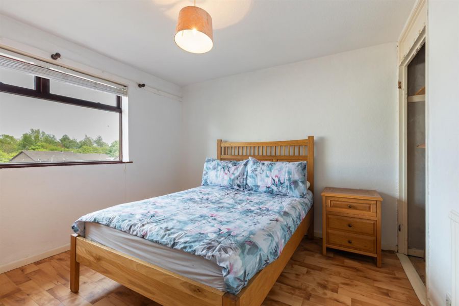 36 Broom Park