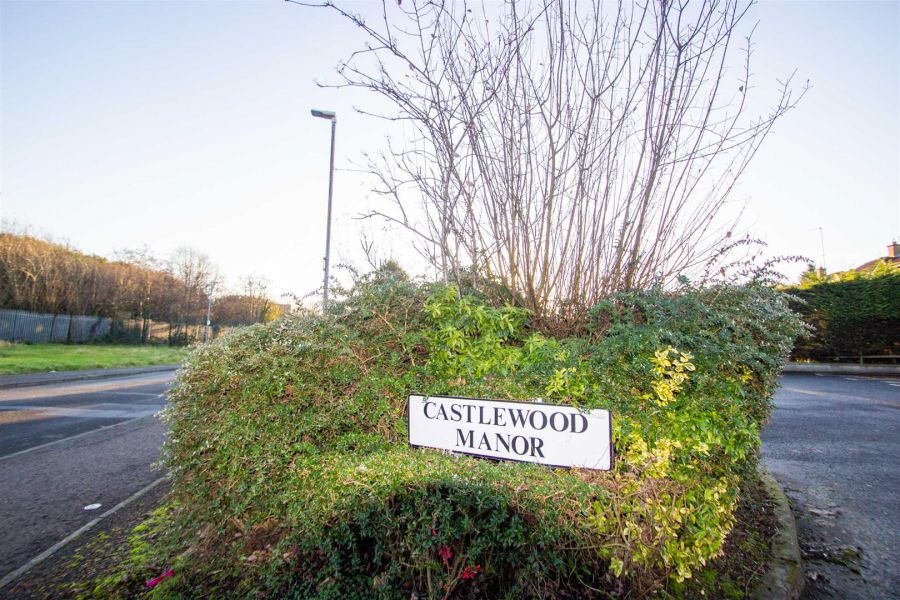 Apt 2 Castlewood Manor