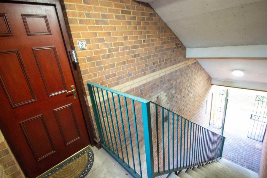 Apt 2 Castlewood Manor