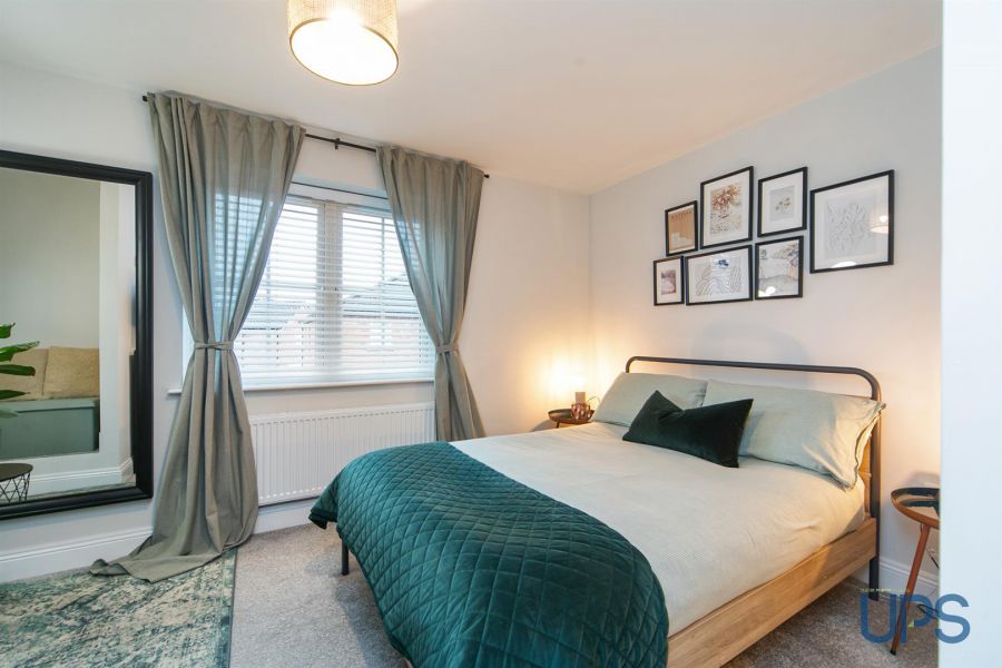 37 Sir Richard Wallace Gardens