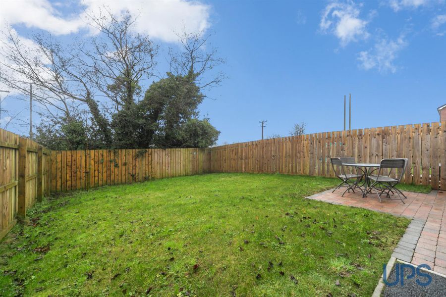 37 Sir Richard Wallace Gardens