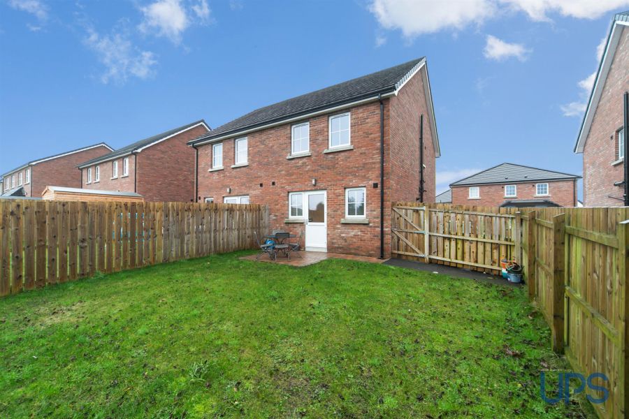 37 Sir Richard Wallace Gardens