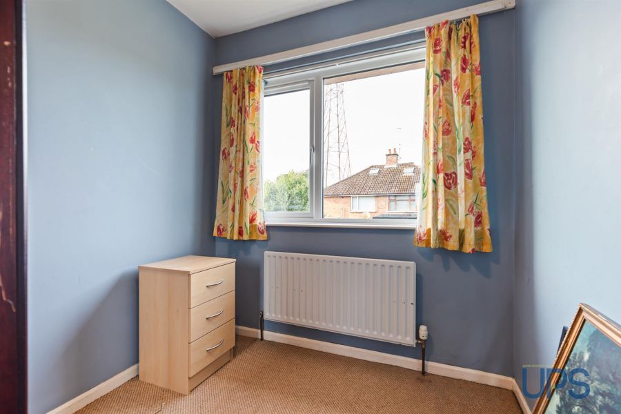 71 Riverdale Park North