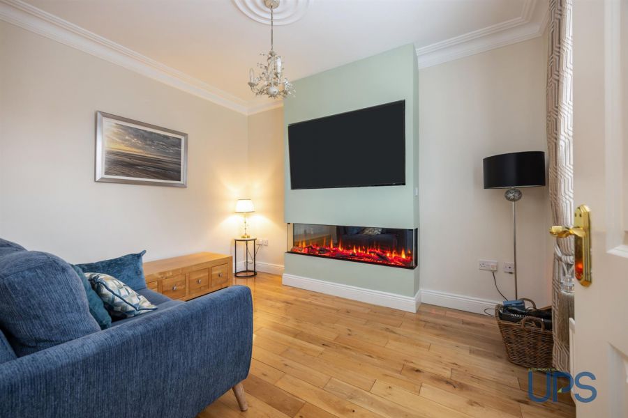 2 Portmore Hall Ballydonaghy Road