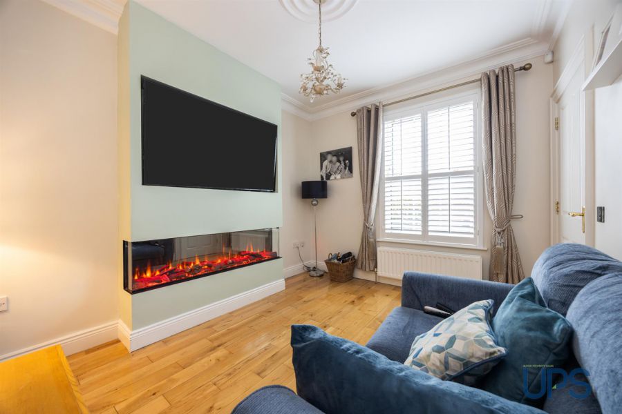 2 Portmore Hall Ballydonaghy Road