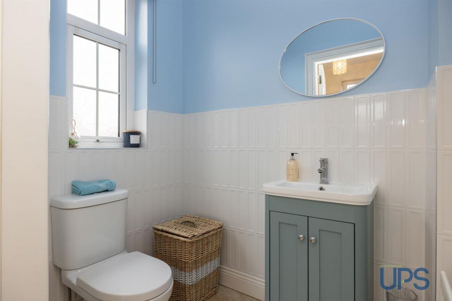 2 Portmore Hall Ballydonaghy Road