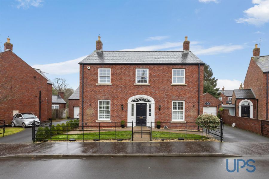 2 Portmore Hall Ballydonaghy Road