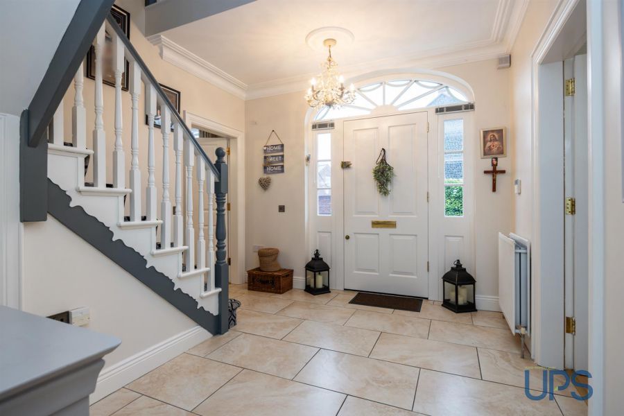 2 Portmore Hall Ballydonaghy Road