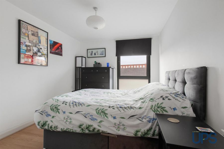 Apt 8, The Hazeltown Building 11 Clonard Street