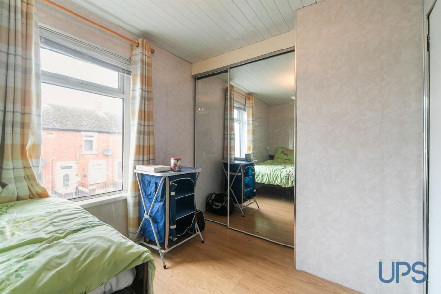 38 St. James's Crescent