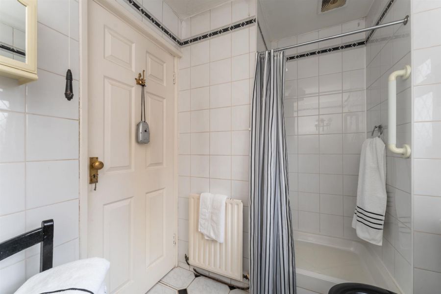 Detached House And Annex 