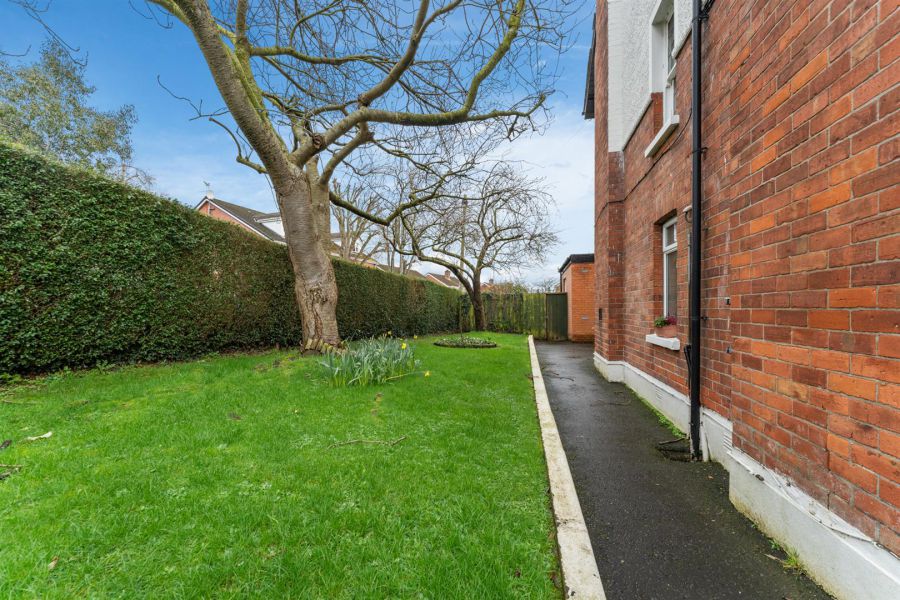 Detached House And Annex 