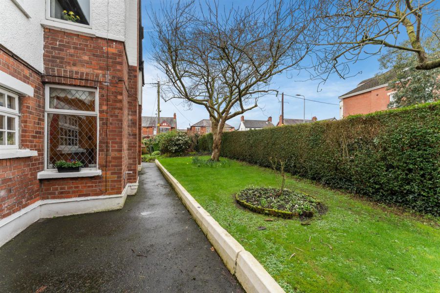 Detached House And Annex 