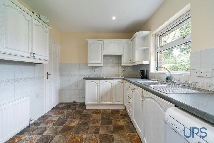 1 Stewartstown Avenue