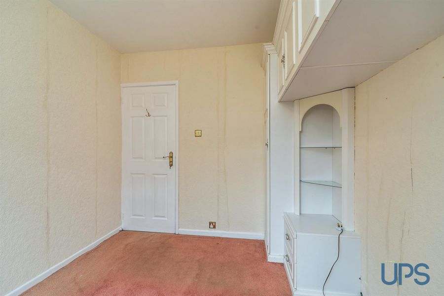 1 Stewartstown Avenue