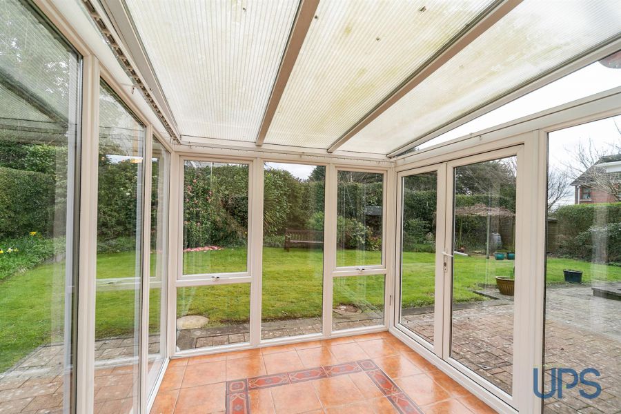 1 Stewartstown Avenue