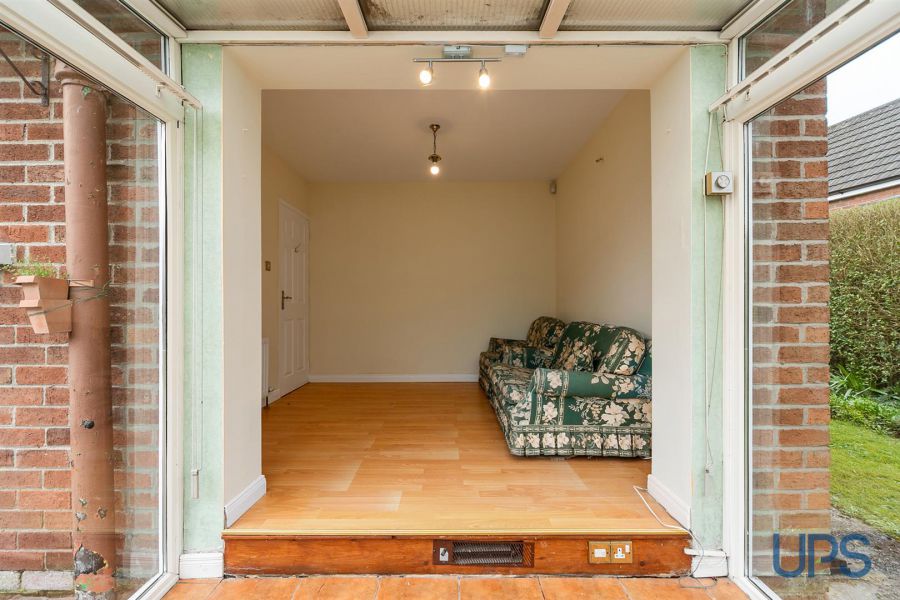 1 Stewartstown Avenue