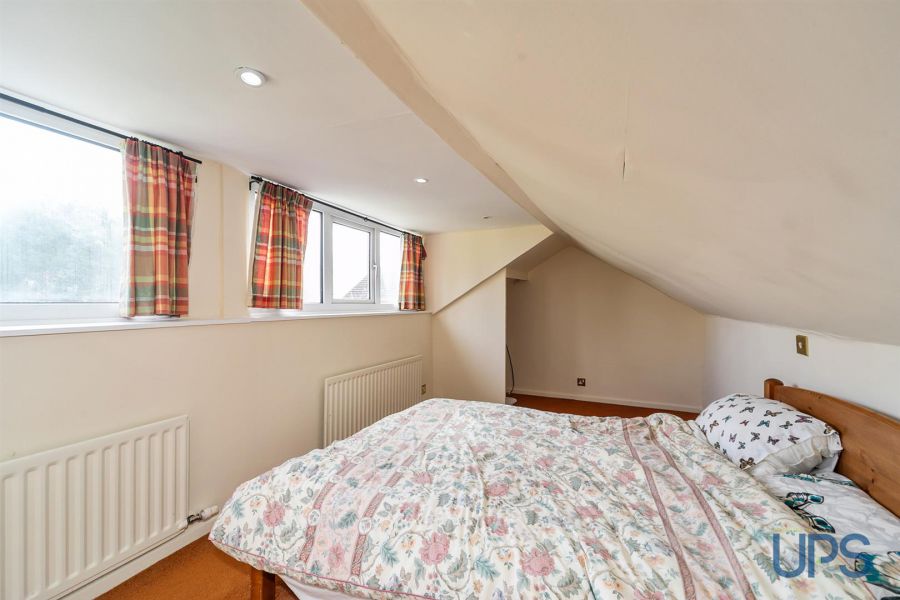 1 Stewartstown Avenue