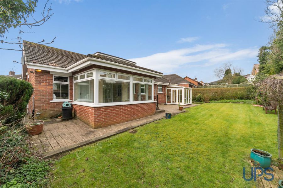 1 Stewartstown Avenue