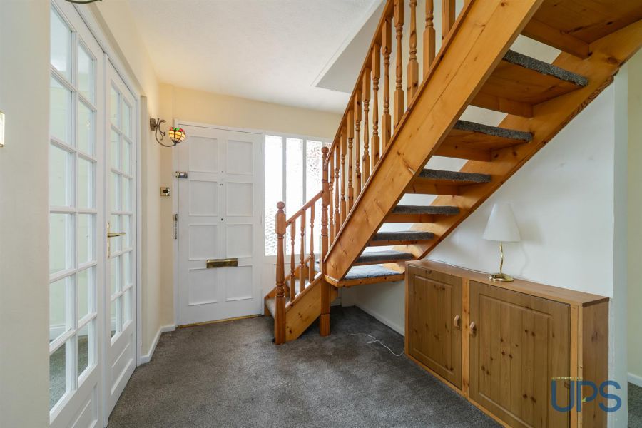 1 Stewartstown Avenue