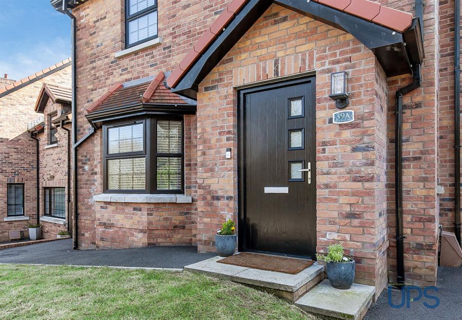 39A Mount Eagles Drive