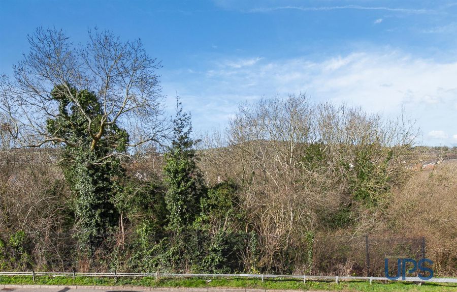 39A Mount Eagles Drive