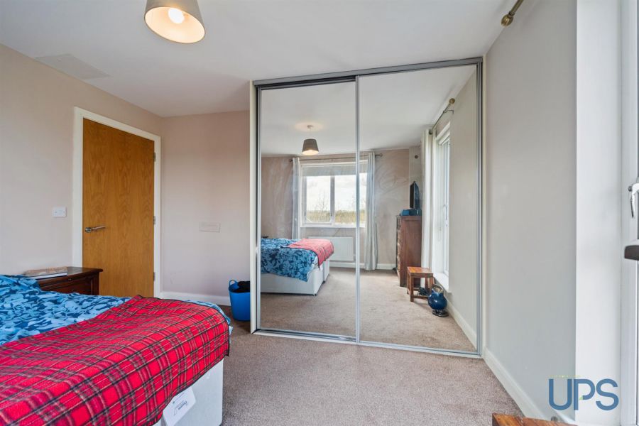 Apartment 5, 1C Mayfield Square