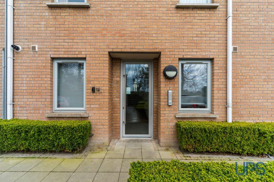 Apartment 5, 1C Mayfield Square