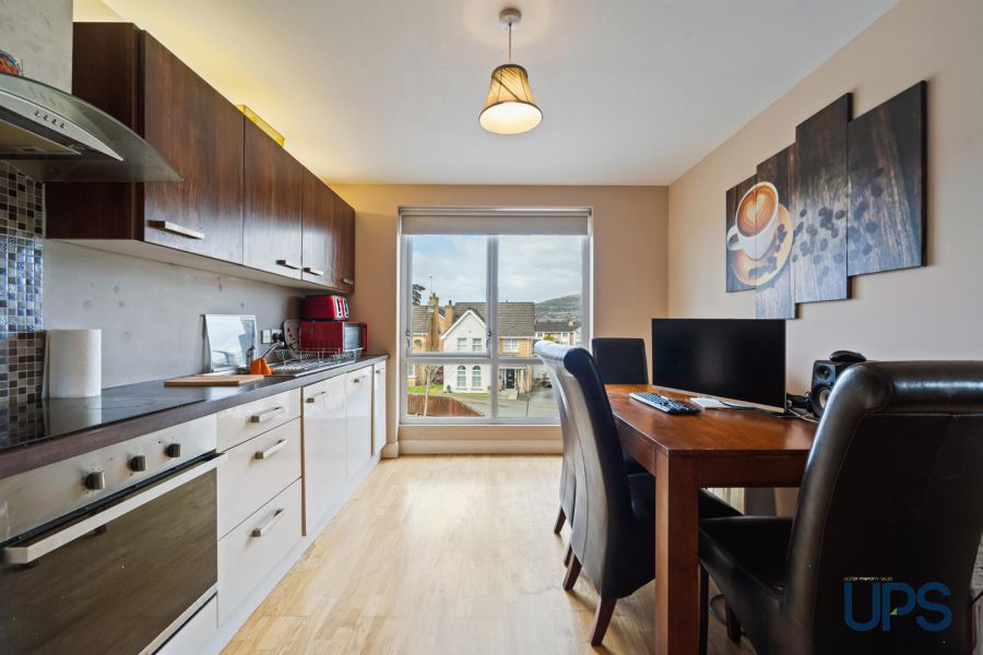 Apartment 5, 1C Mayfield Square