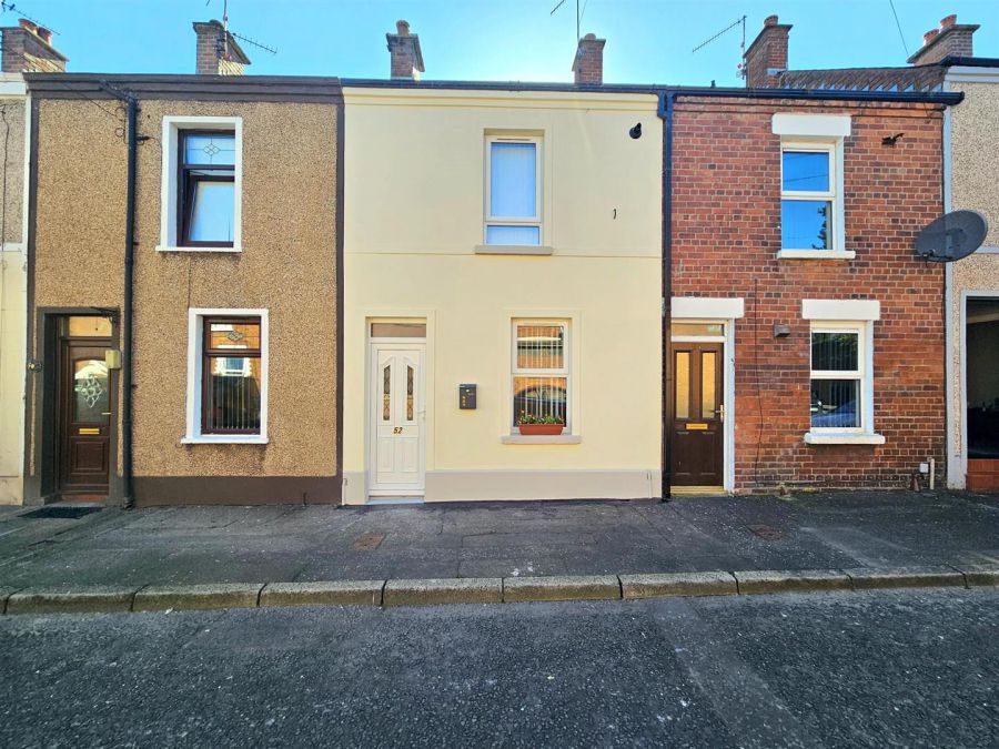 52 Fort Street