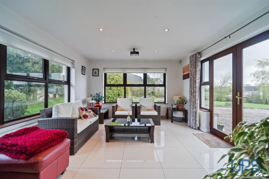 Detached Family Home With Annex 47A Chapel Road