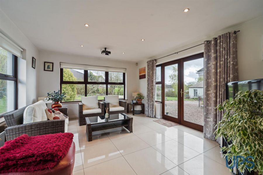 Detached Family Home With Annex 47A Chapel Road