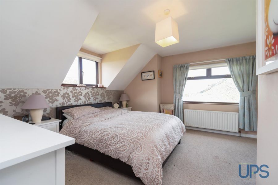 Detached Family Home With Annex 47A Chapel Road