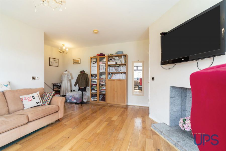 Detached Family Home With Annex 47A Chapel Road