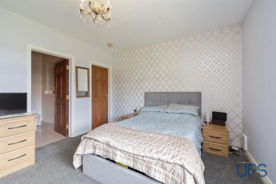 Detached Family Home With Annex 47A Chapel Road