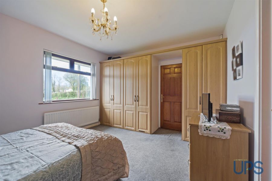 Detached Family Home With Annex 47A Chapel Road