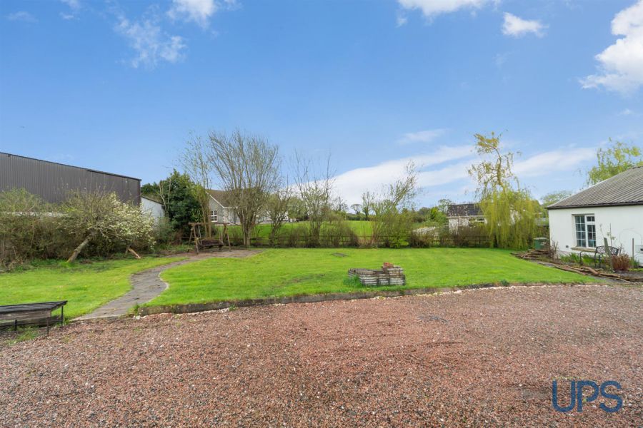 Detached Family Home With Annex 47A Chapel Road