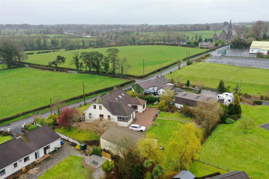 Detached Family Home With Annex 47A Chapel Road