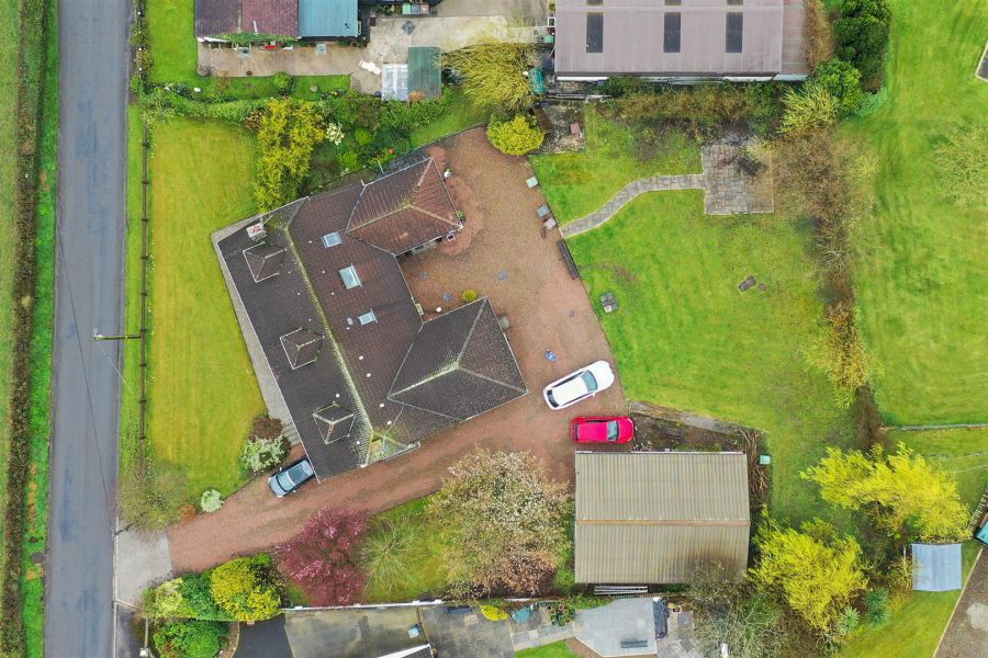 Detached Family Home With Annex 47A Chapel Road