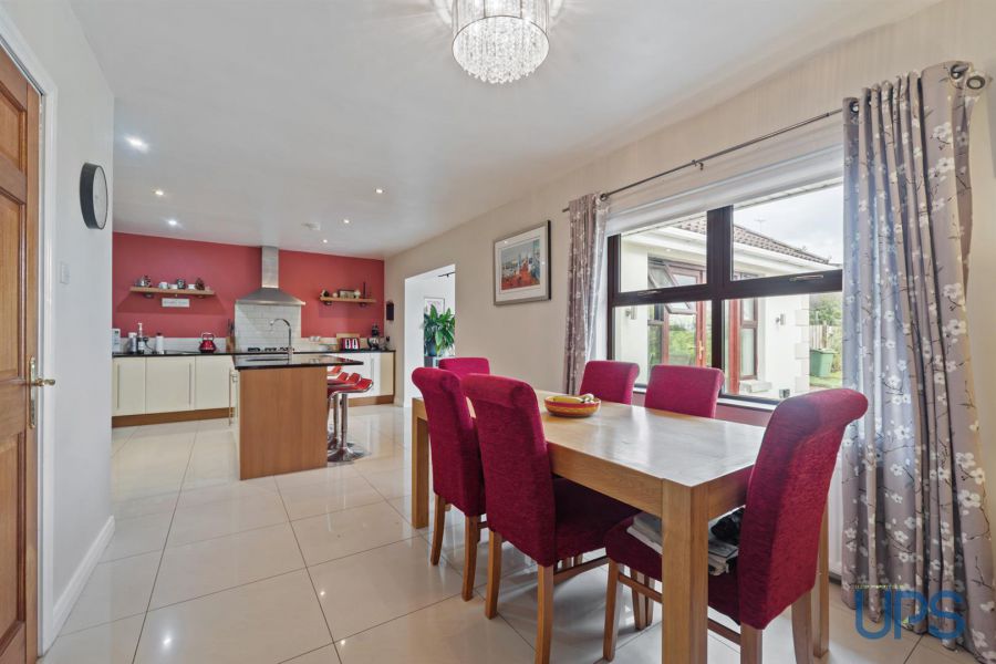 Detached Family Home With Annex 47A Chapel Road