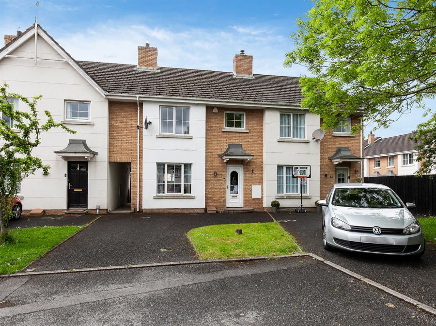 38 Mayfield Square