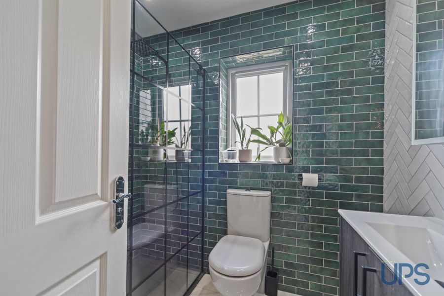 28 Sir Richard Wallace Road