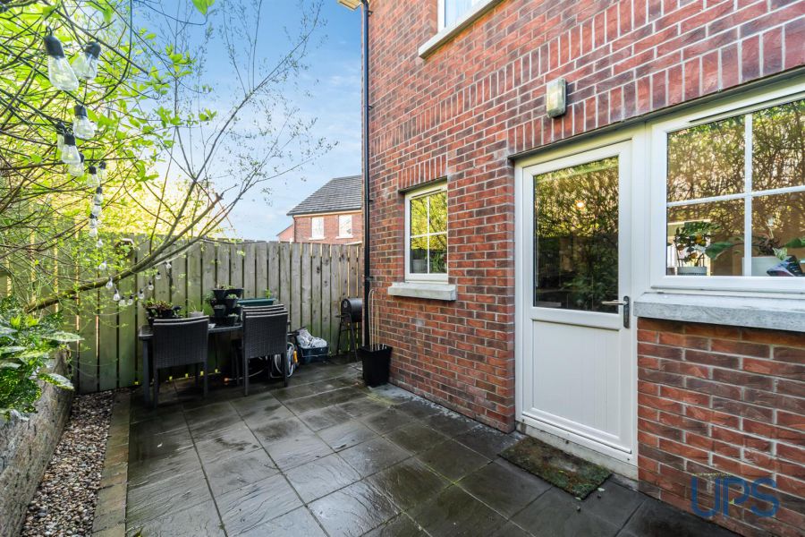 28 Sir Richard Wallace Road