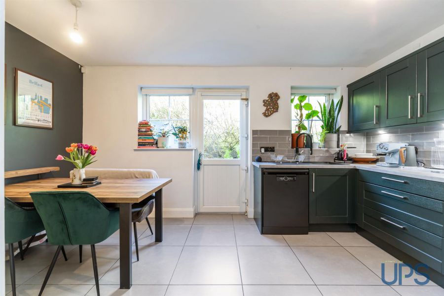 28 Sir Richard Wallace Road