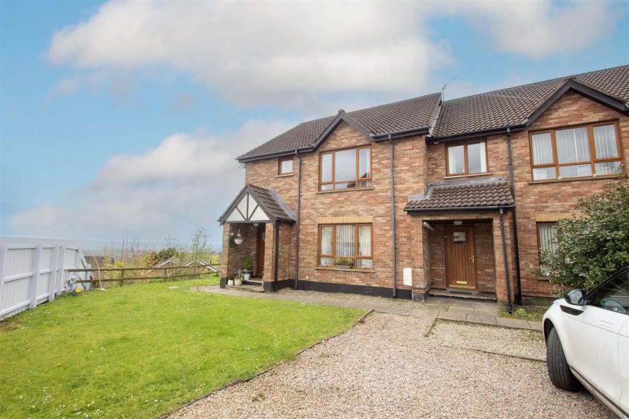 34 Meadowhill Grange