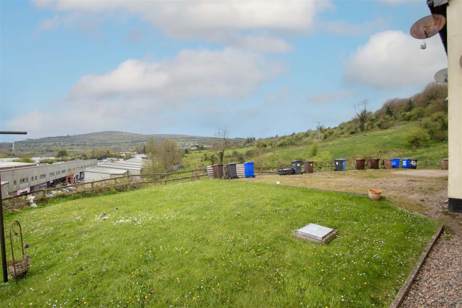 34 Meadowhill Grange