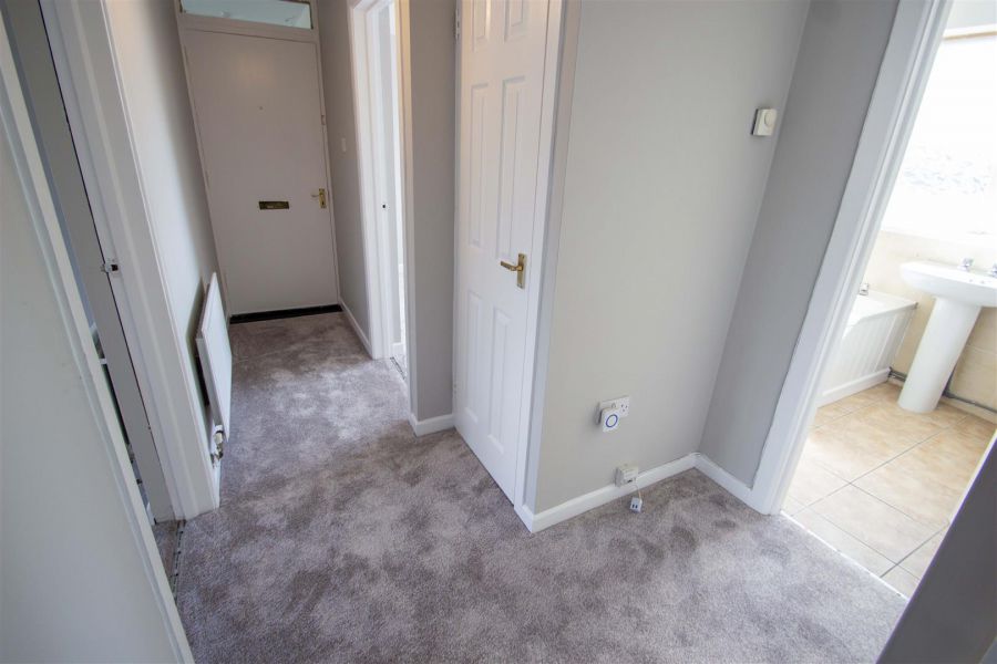 Apt 12 Trench Park