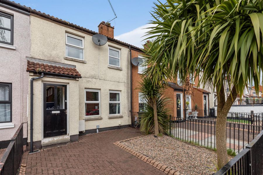 25 Aitnamona Crescent
