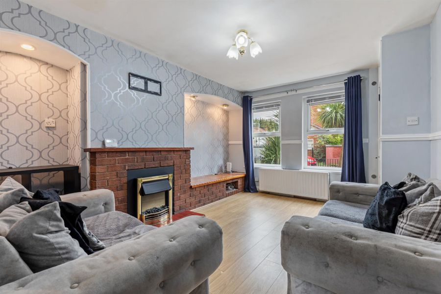 25 Aitnamona Crescent