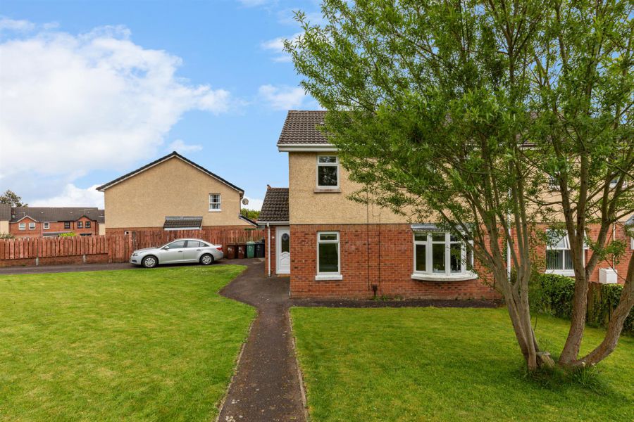 14 Teeling Grove